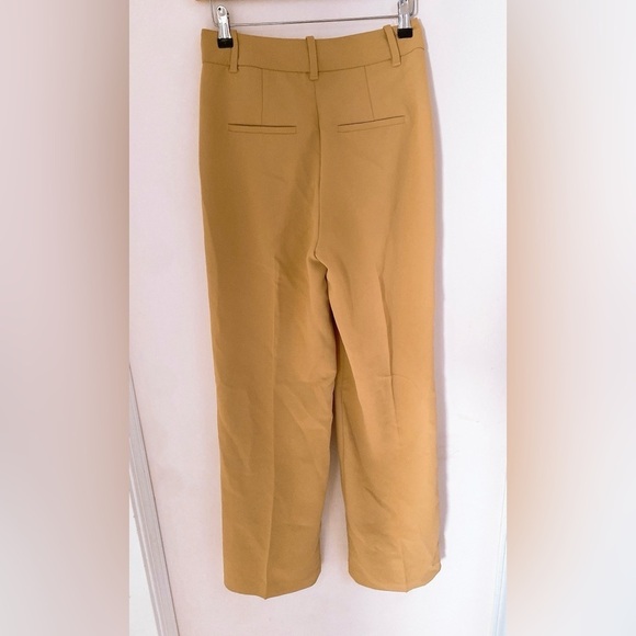 Aritzia Wilfred The Effortless Pant™ - Picture 3 of 8